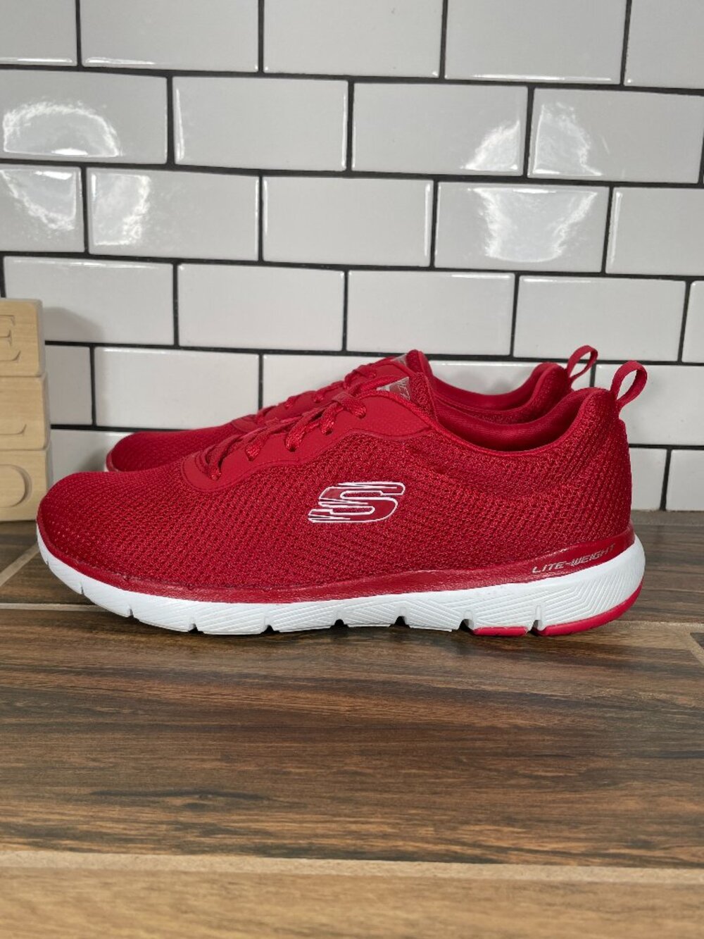Skechers Flex Appeal 3.0 First Insight Shoes Womens Size 7.5 Red White Sneakers